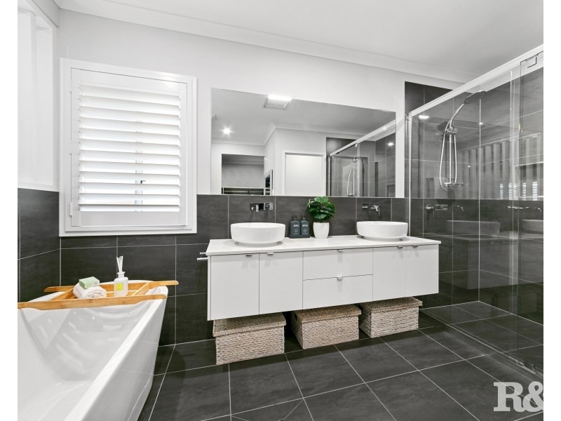 34 McEvoy Avenue, Umina Beach NSW 2257