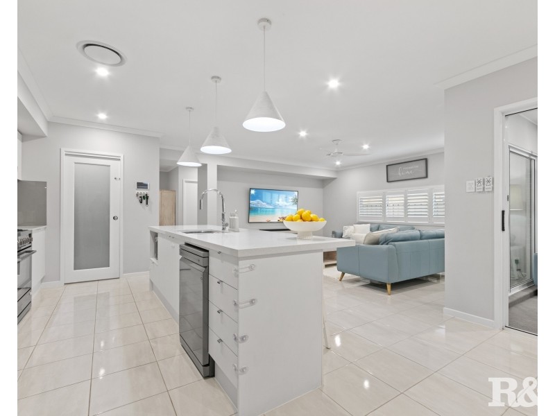 34 McEvoy Avenue, Umina Beach NSW 2257