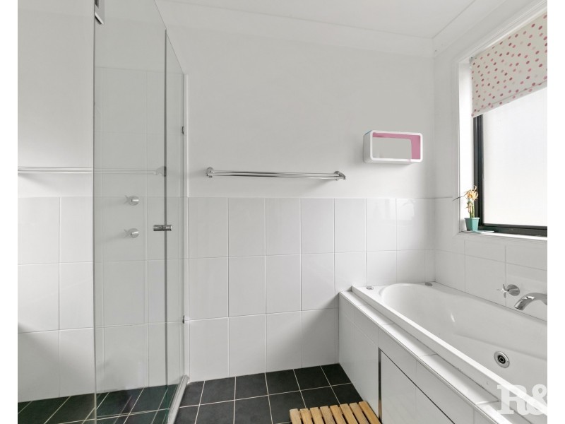 1/32 Beach Street, Ettalong Beach NSW 2257