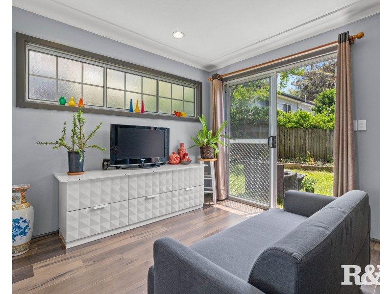 133 Brisbane Water Drive, Point Clare NSW 2250