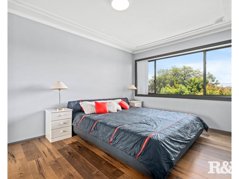 133 Brisbane Water Drive, Point Clare NSW 2250