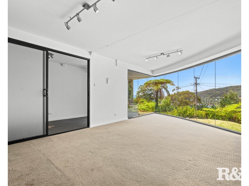 40 Sandstone Crescent, Tascott NSW 2250