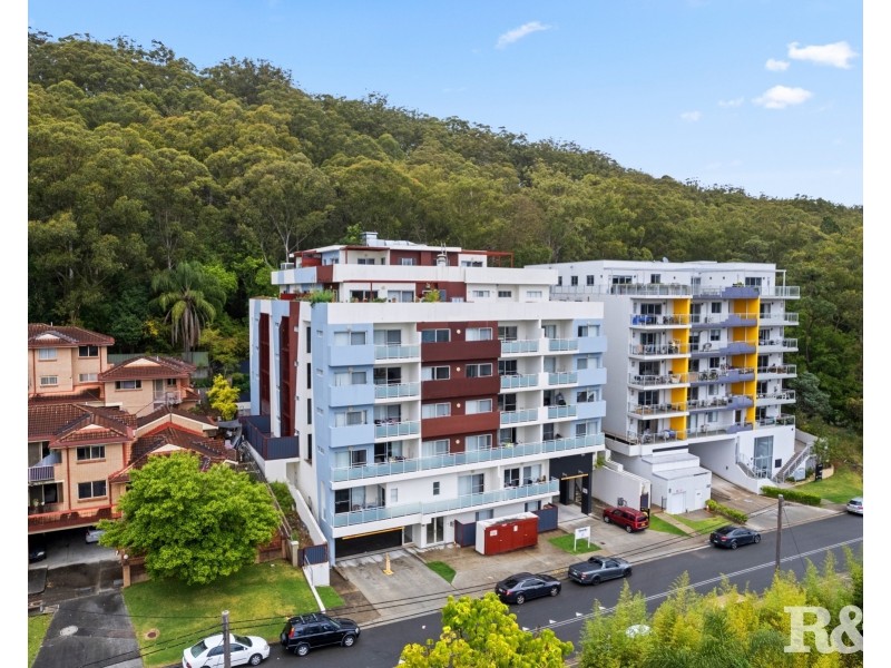 13/77 Faunce Street West, Gosford NSW 2250