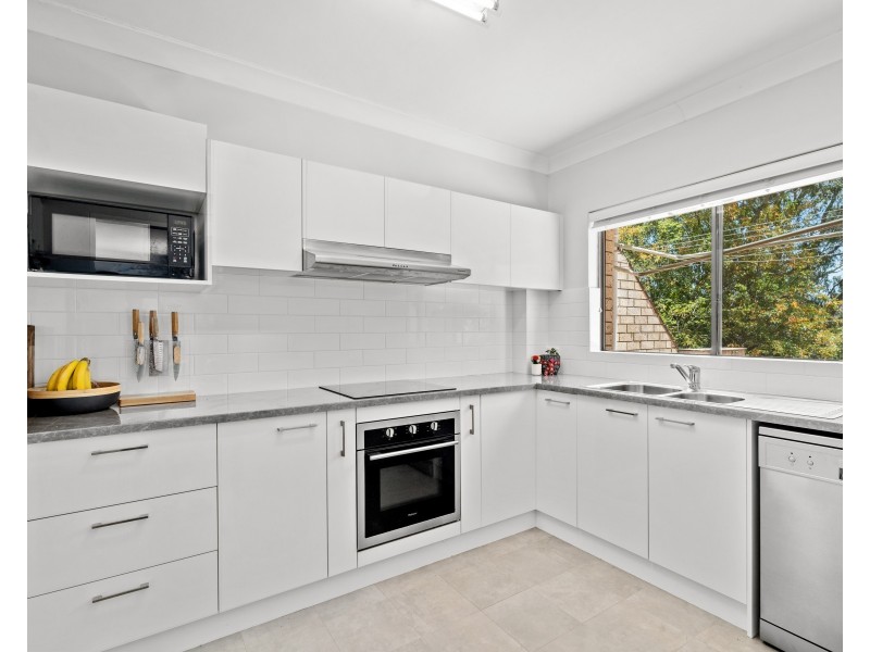 8/84-86 Henry Parry Drive, Gosford NSW 2250