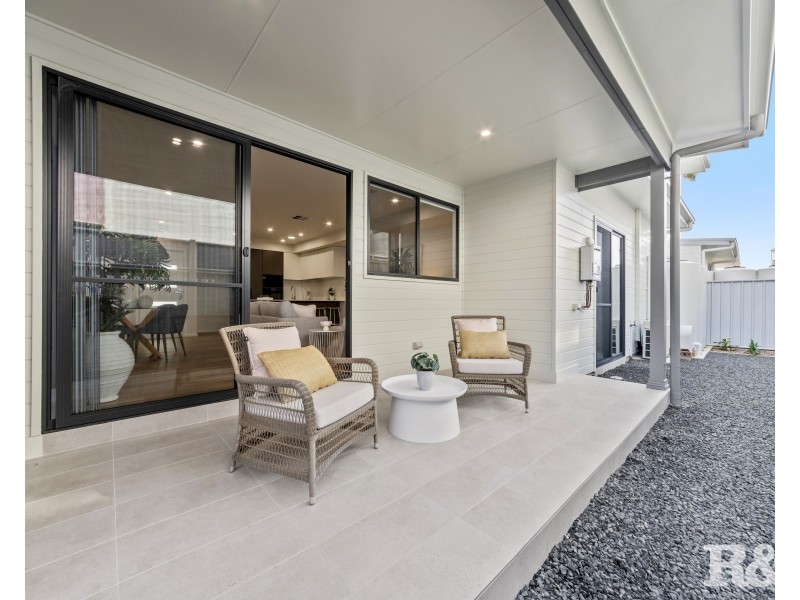 2/21 Warrah Street, Ettalong Beach NSW 2257