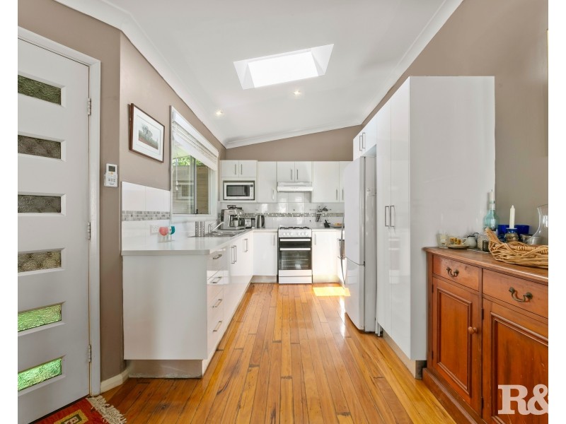 18/437 Wards Hill Road, Empire Bay NSW 2257