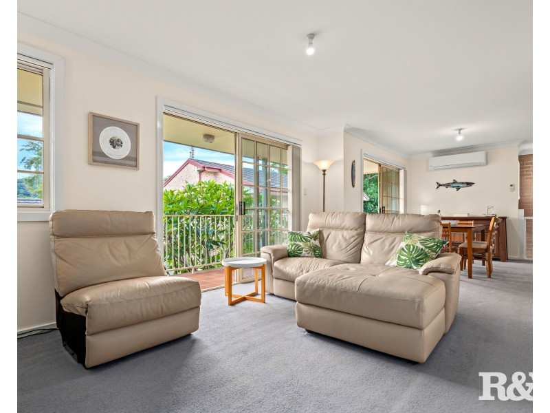 13/219 Brisbane Water Drive, Point Clare NSW 2250