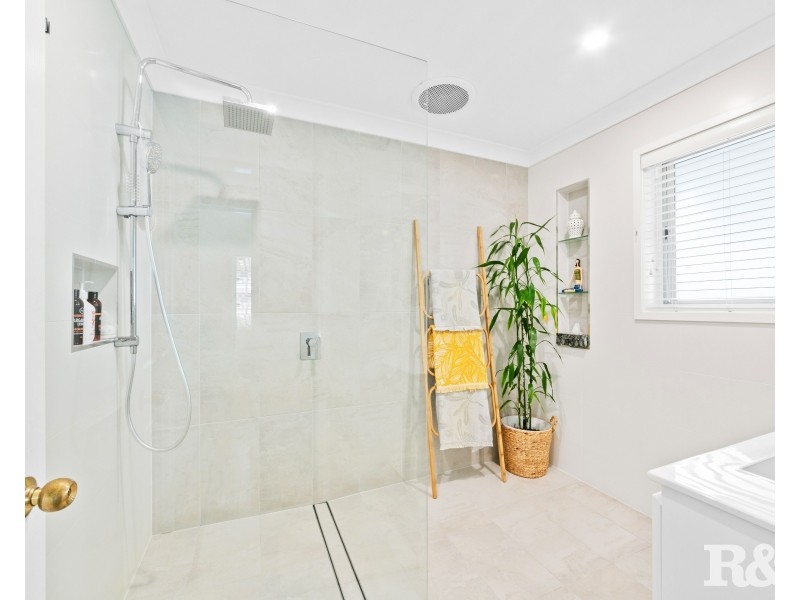 15 Winifred Avenue, Umina Beach NSW 2257