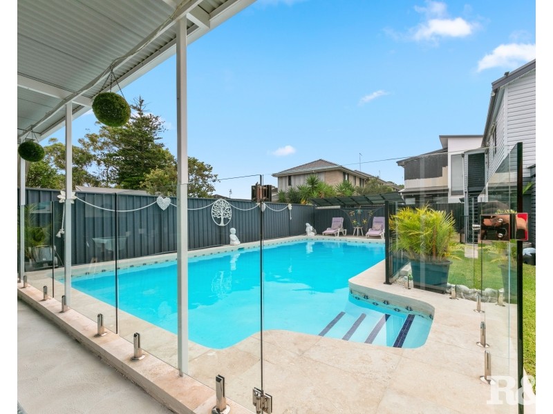 15 Winifred Avenue, Umina Beach NSW 2257