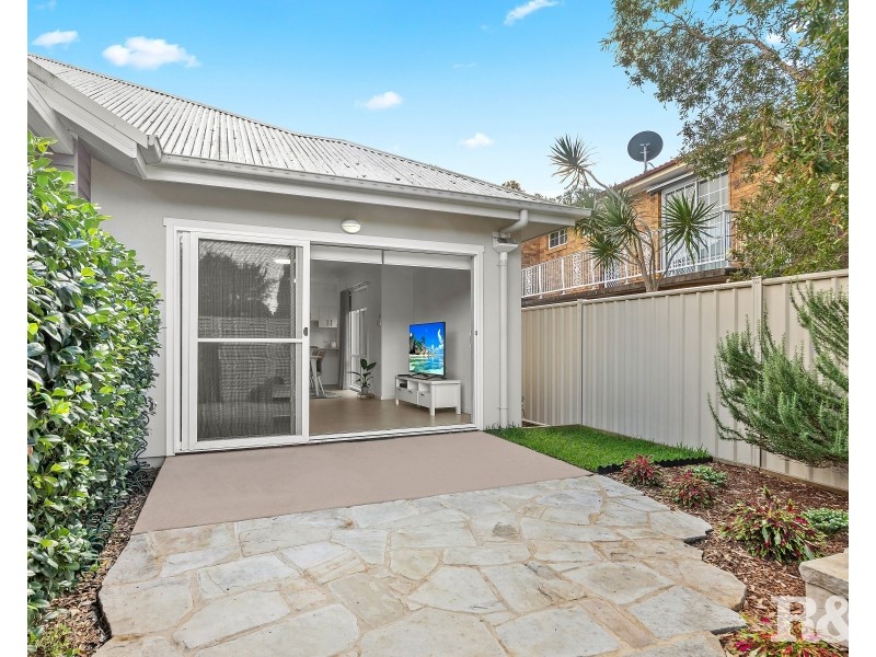 2/77 Victoria Road, Woy Woy NSW 2256
