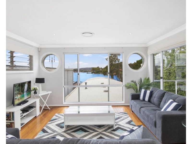 1/500 Orange Grove Road, Blackwall NSW 2256