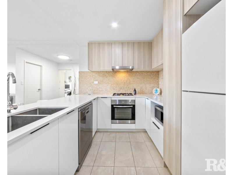 35/77 Faunce Street West, Gosford NSW 2250