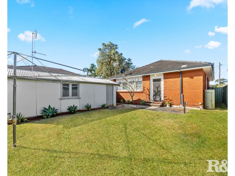11 Melbourne Avenue, Umina Beach NSW 2257