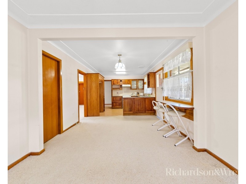 31 Camellia Circle, Woy Woy NSW 2256