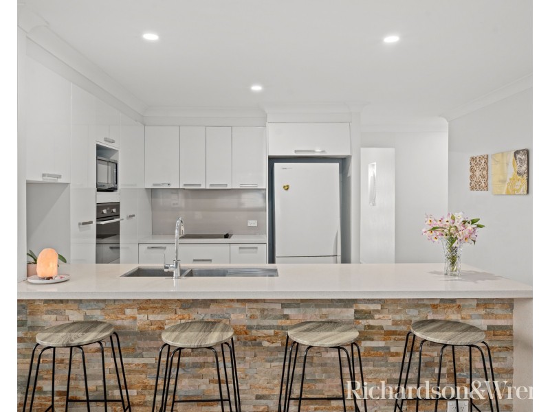 28 Crawford Crescent, Wyoming NSW 2250