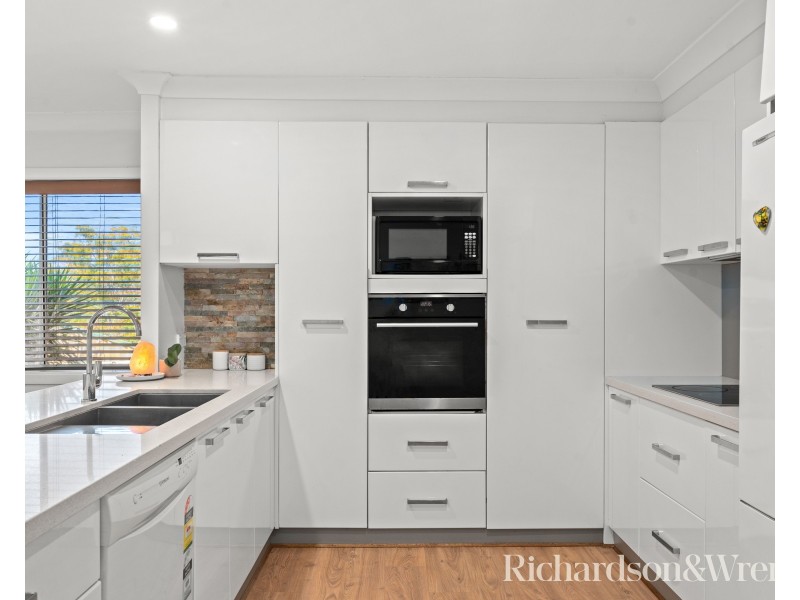 28 Crawford Crescent, Wyoming NSW 2250