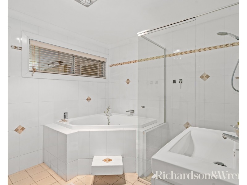 28 Crawford Crescent, Wyoming NSW 2250