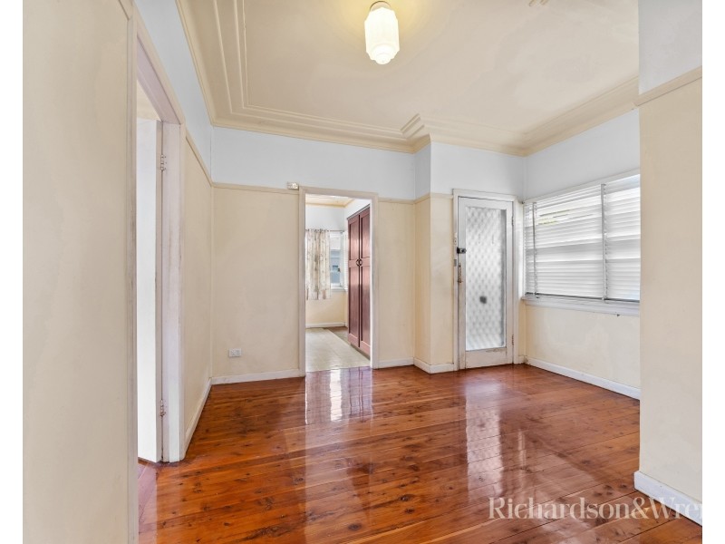 11 Eastern Road, Booker Bay NSW 2257