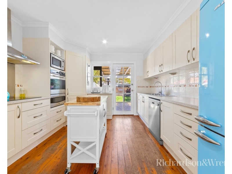 2A Bowden Road, Woy Woy NSW 2256