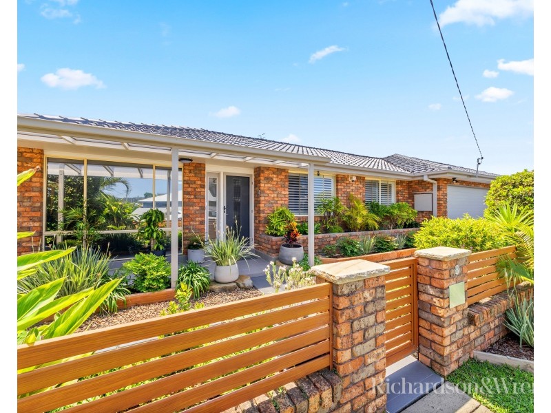 8 Telopea Street, Booker Bay NSW 2257
