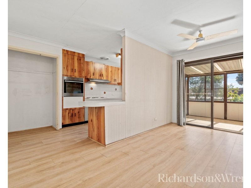 10 Northwind Avenue, Point Clare NSW 2250