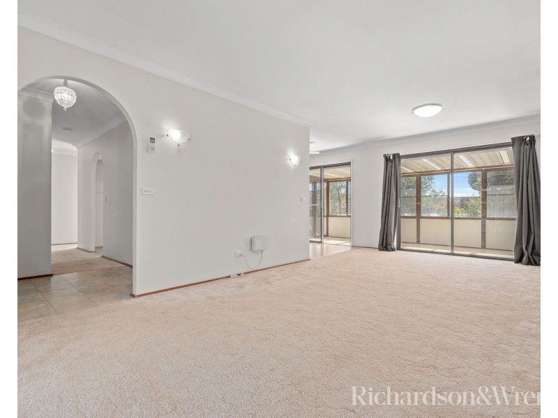 10 Northwind Avenue, Point Clare NSW 2250
