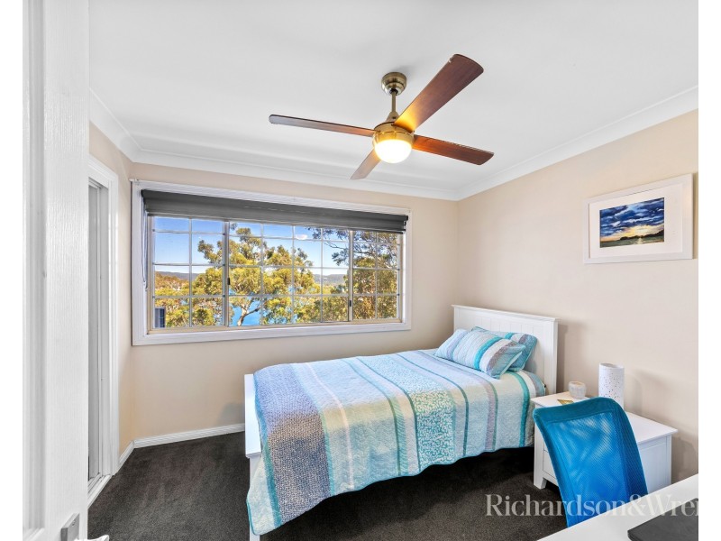 3 Daley Avenue, Daleys Point NSW 2257
