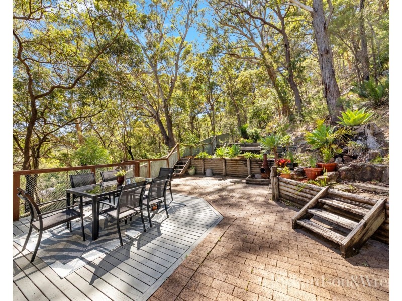 3 Daley Avenue, Daleys Point NSW 2257