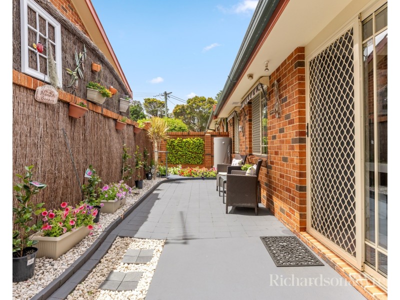 4/3 Melba Rd, Woy Woy NSW 2256