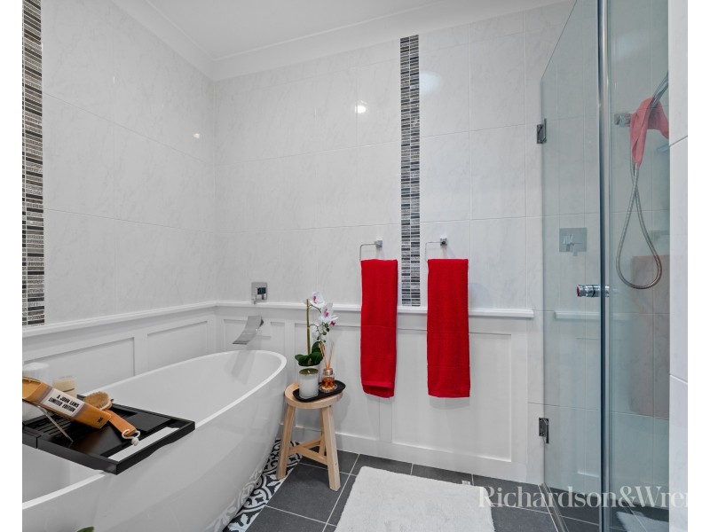 4/3 Melba Rd, Woy Woy NSW 2256