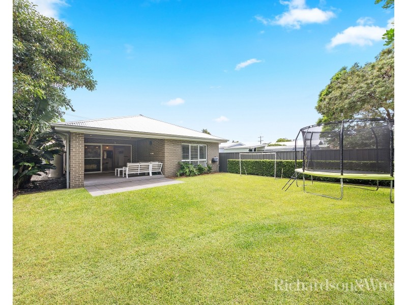 86 McEvoy Avenue, Umina Beach NSW 2257