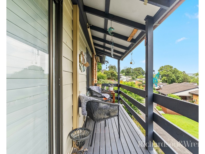 8/31 Fiona Street, Point Clare NSW 2250