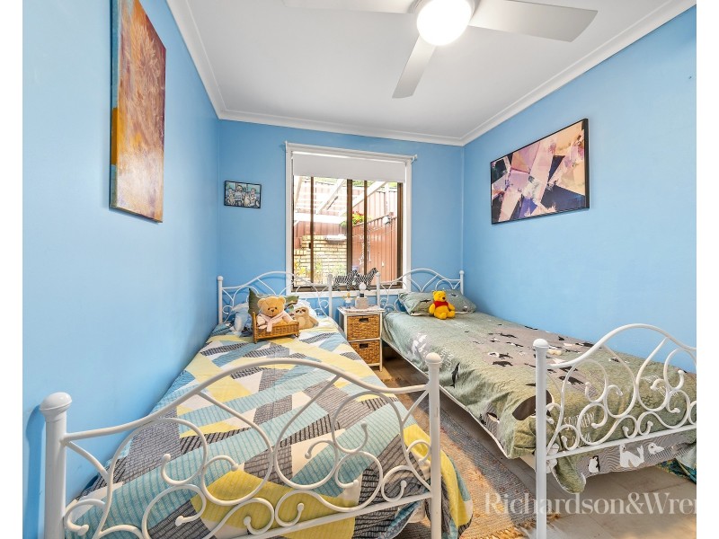 8/31 Fiona Street, Point Clare NSW 2250