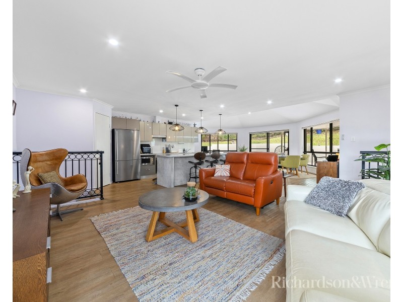 10 The Rampart, Umina Beach NSW 2257