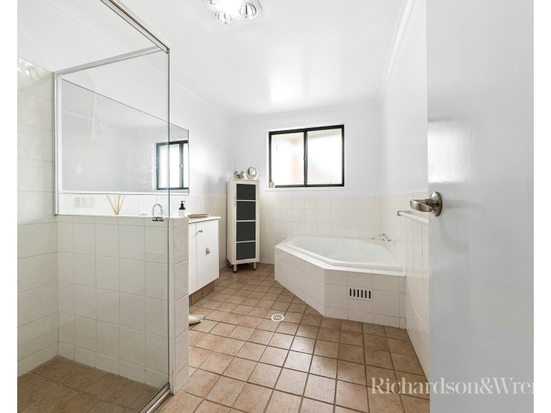 10 The Rampart, Umina Beach NSW 2257