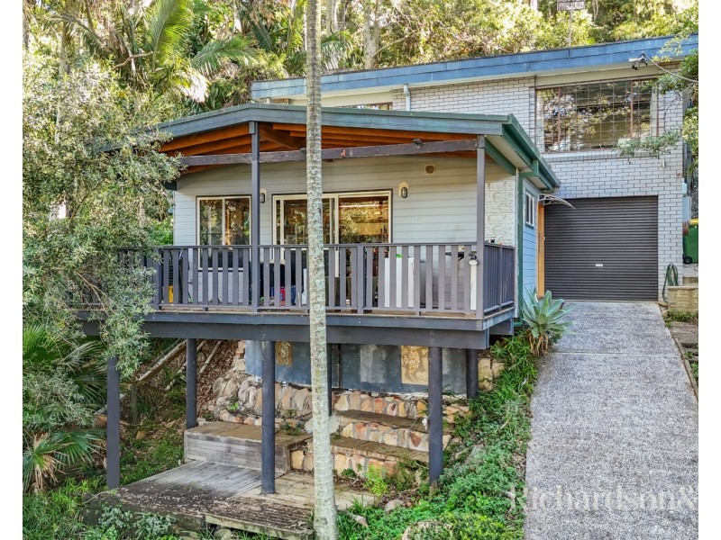 33 Sylvania Road, Umina Beach NSW 2257