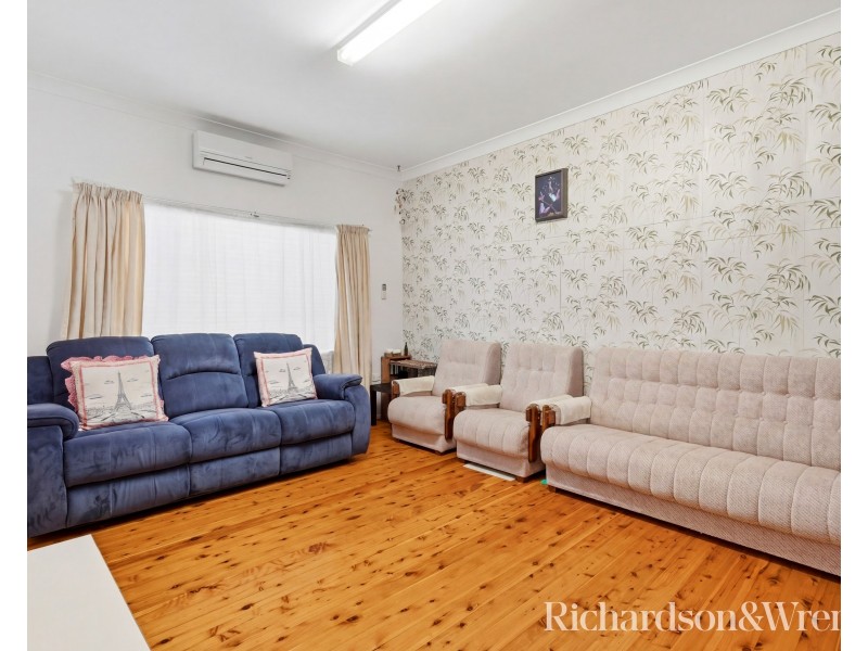 76 Paton Street, Woy Woy NSW 2256