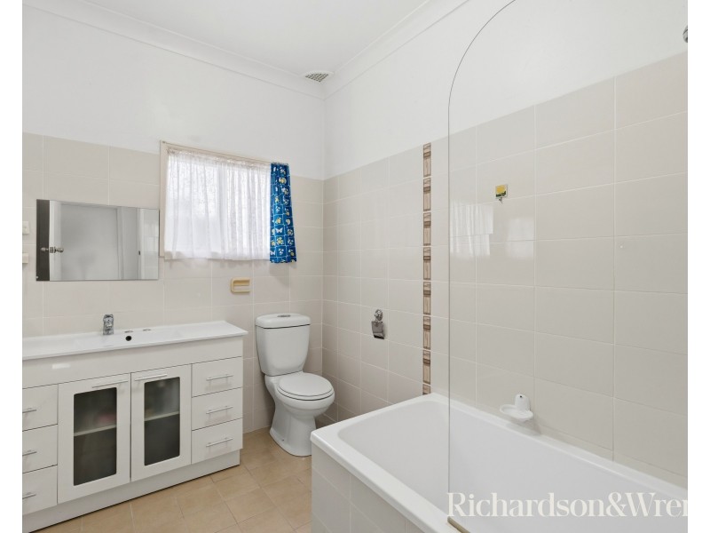 76 Paton Street, Woy Woy NSW 2256