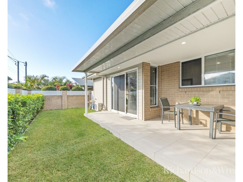 1/8 Osborne Avenue, Umina Beach NSW 2257