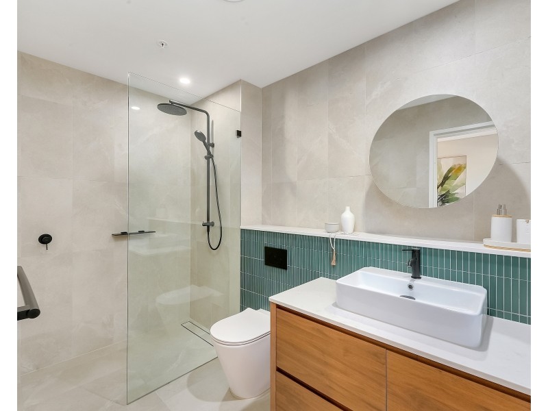 103/89C John Whiteway Drive, Gosford NSW 2250