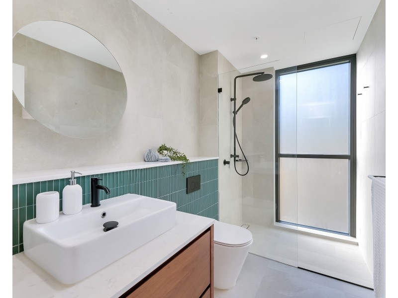103/89C John Whiteway Drive, Gosford NSW 2250