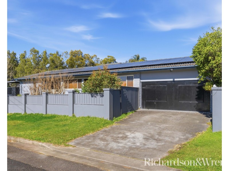 22 Jindalee Avenue, Point Clare NSW 2250