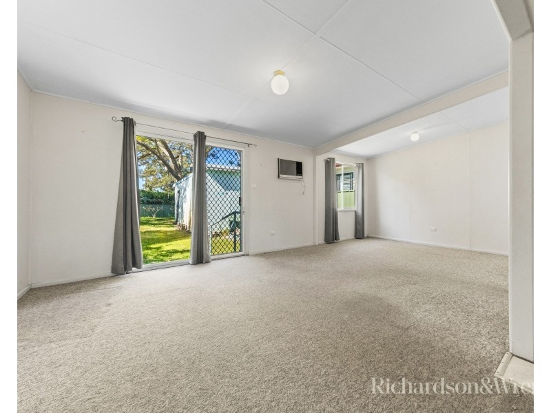 24 Welcome Street, Woy Woy NSW 2256