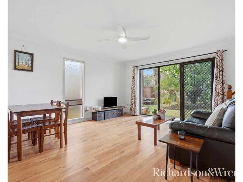 6/2-4 Dunban Road, Woy Woy NSW 2256