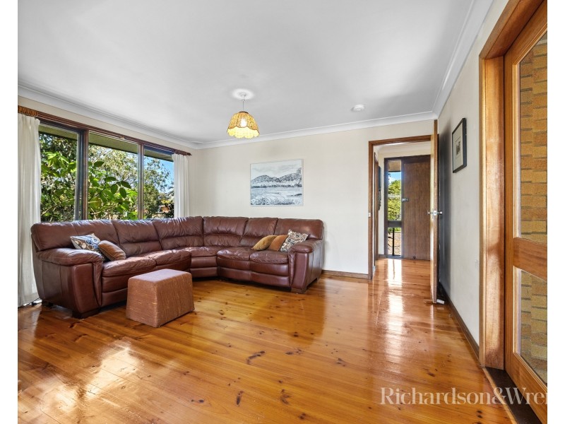 19 MacLeay Avenue, Woy Woy NSW 2256
