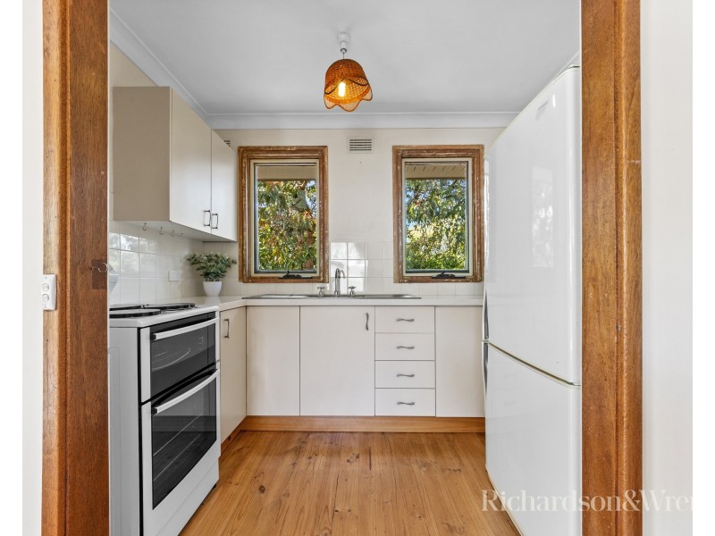 19 MacLeay Avenue, Woy Woy NSW 2256