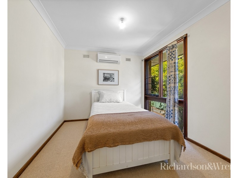 19 MacLeay Avenue, Woy Woy NSW 2256
