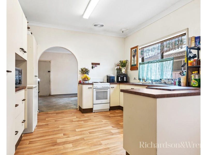 42 Gallipoli Avenue, Blackwall NSW 2256