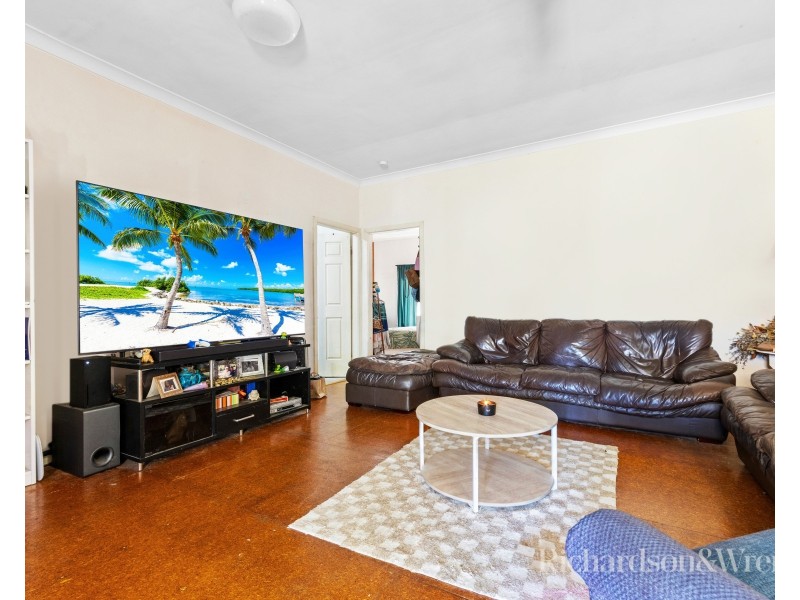 42 Gallipoli Avenue, Blackwall NSW 2256
