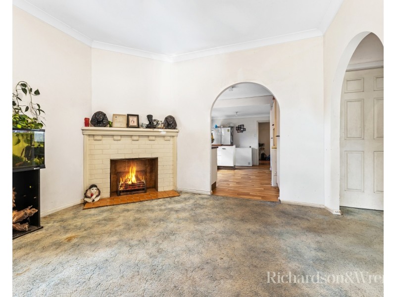 42 Gallipoli Avenue, Blackwall NSW 2256